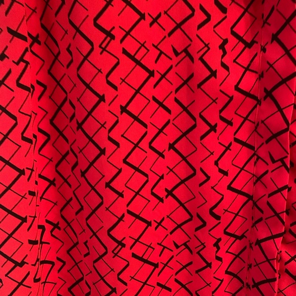 Red dress with black lines and buttons down the front - Picture 3 of 5